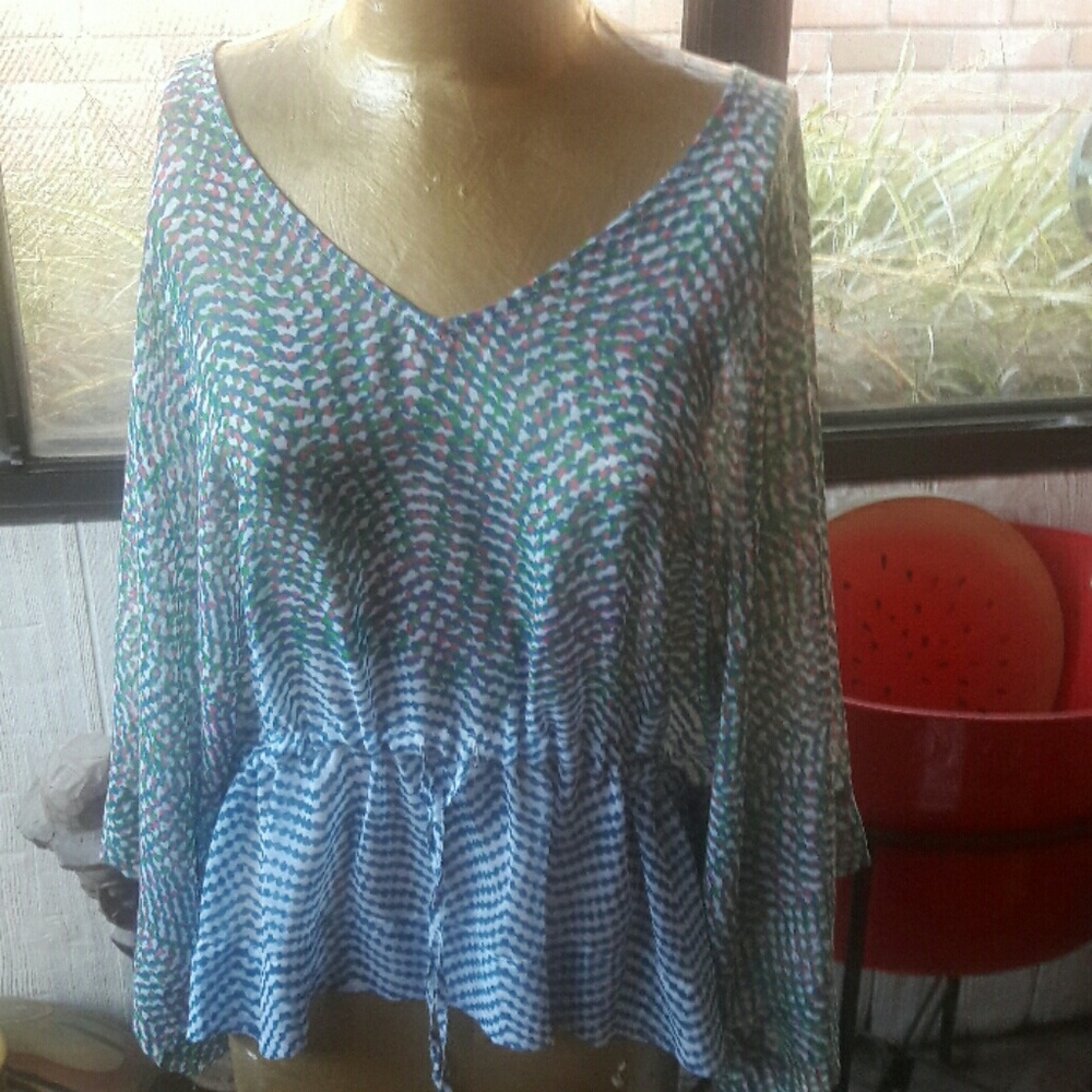 CABI SEMI SHEER BLOUSE PRICE 1🐵